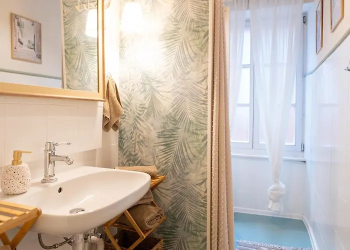 Fjaka - By Hoxilis *