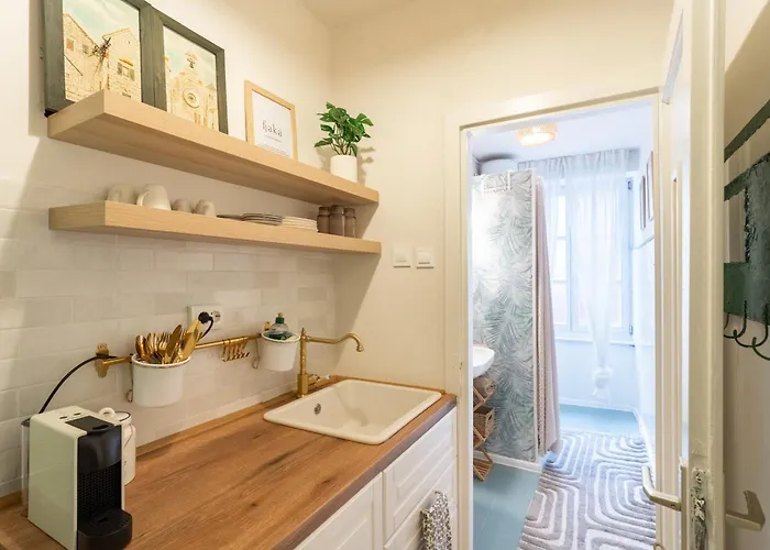 Апартаменты Fjaka - By Hoxilis